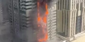 Dubai Marina की रात में लगी आग: Marina Pinnacle की भयावह घटना 2025 News