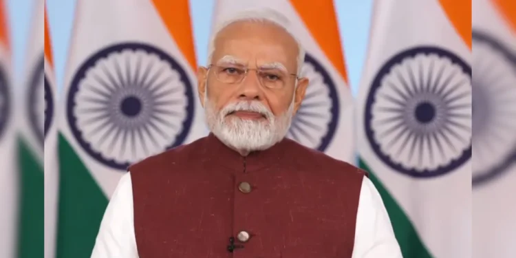 कश्मीर-में-पहली-बार-रेल-मालगाड़ी