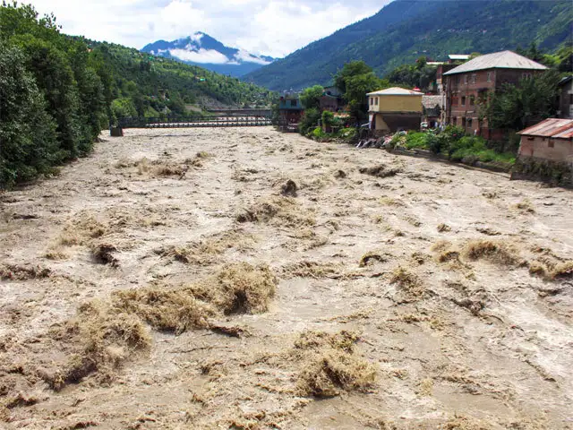 dehradun-cloudburst-heavy-rain-flood-itpark-2