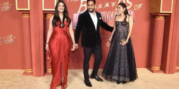 radhika-shloka-bads-bollywood-red-carpet