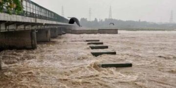 यमुना-उफान-पर!