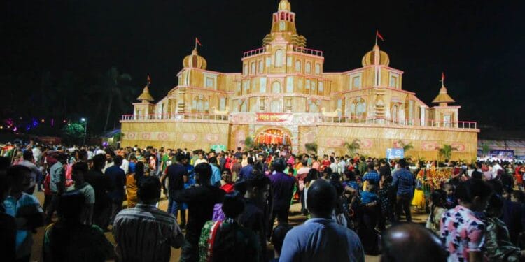 odisha-cuttack-durga-puja-rally-attack-curfew-internet-ban