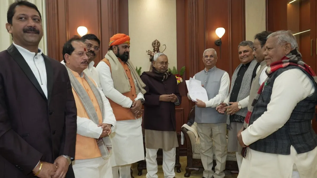 Nitish Kumar Challenges 2025 1-Bharati Fast News