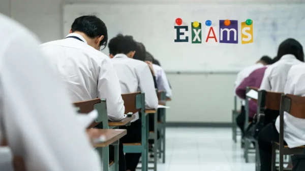 CBSE Board Exam Alert 3 March-Bharati Fast News