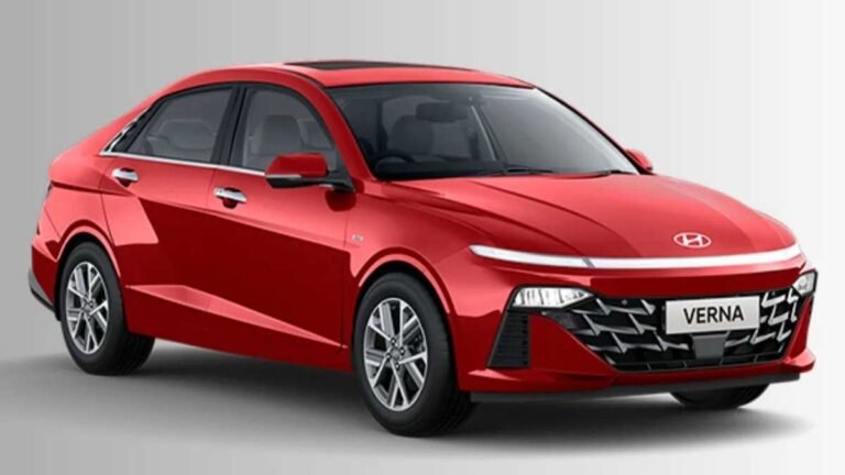 Hyundai Verna Facelift 2026: नए स्टीयरिंग व्हील और प्रीमियम इंटीरियर के साथ दिखी झलक, क्या बढ़ेगी कार की डिमांड?
