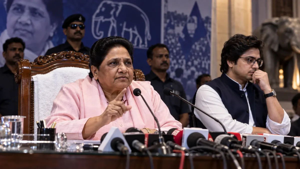 मायावती आकाश आनंद