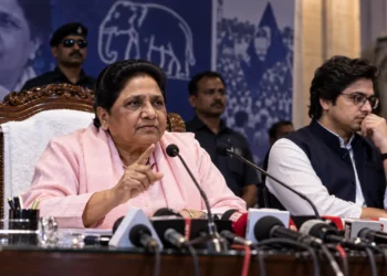 मायावती आकाश आनंद