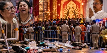 कोलकाता दुर्गा पूजा भगदड़